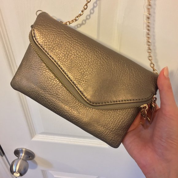 Bronze Metallic Crossbody w/ envelope foldover - Picture 3 of 7